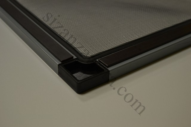 ZANZARIERA MAGNETICA TELAIO FISSO